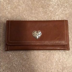 Brighton wallet